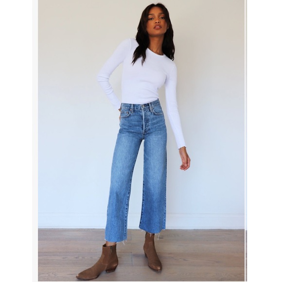 Denim Forum Denim - Aritzia Denim Forum Farrah High Rise size 25